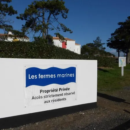 Hébergement de vacances Maison 2 Pieces, 4 Pers, Piscine, Parking, - Fr-1-224a-75 *
