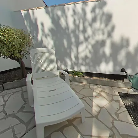 Maison 2 Pieces, 4 Pers, Piscine, Parking, - Fr-1-224a-75 *